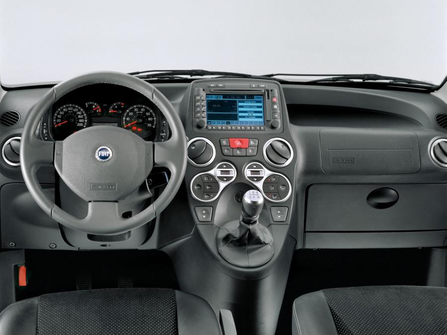  Fiat Panda 4x4 Monster 2006 года  (фото 3 из 5)